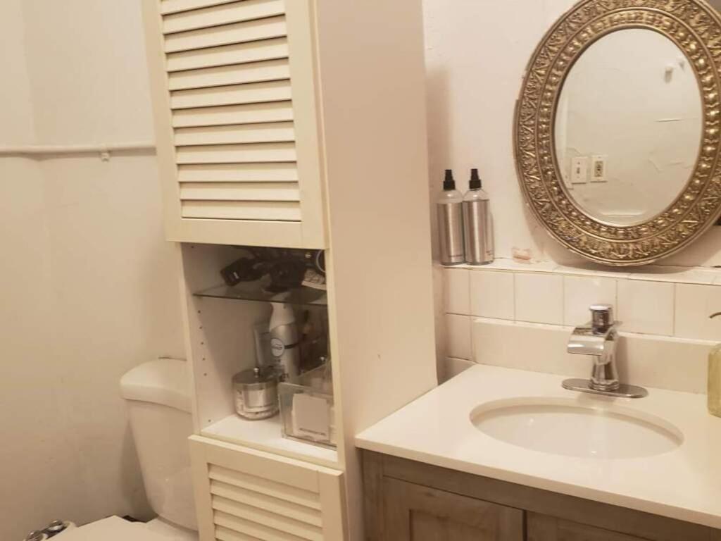 Private In East Village Privatunterkunft *